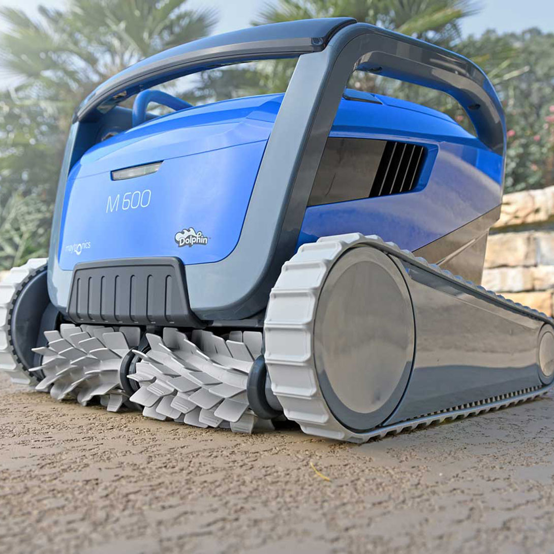 רובוט לבריכה ניקוי Dolphin M600 Maytronics